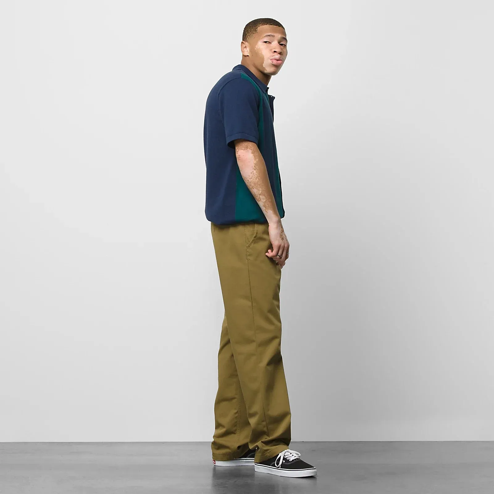 Authentic Chino Relaxed Pant