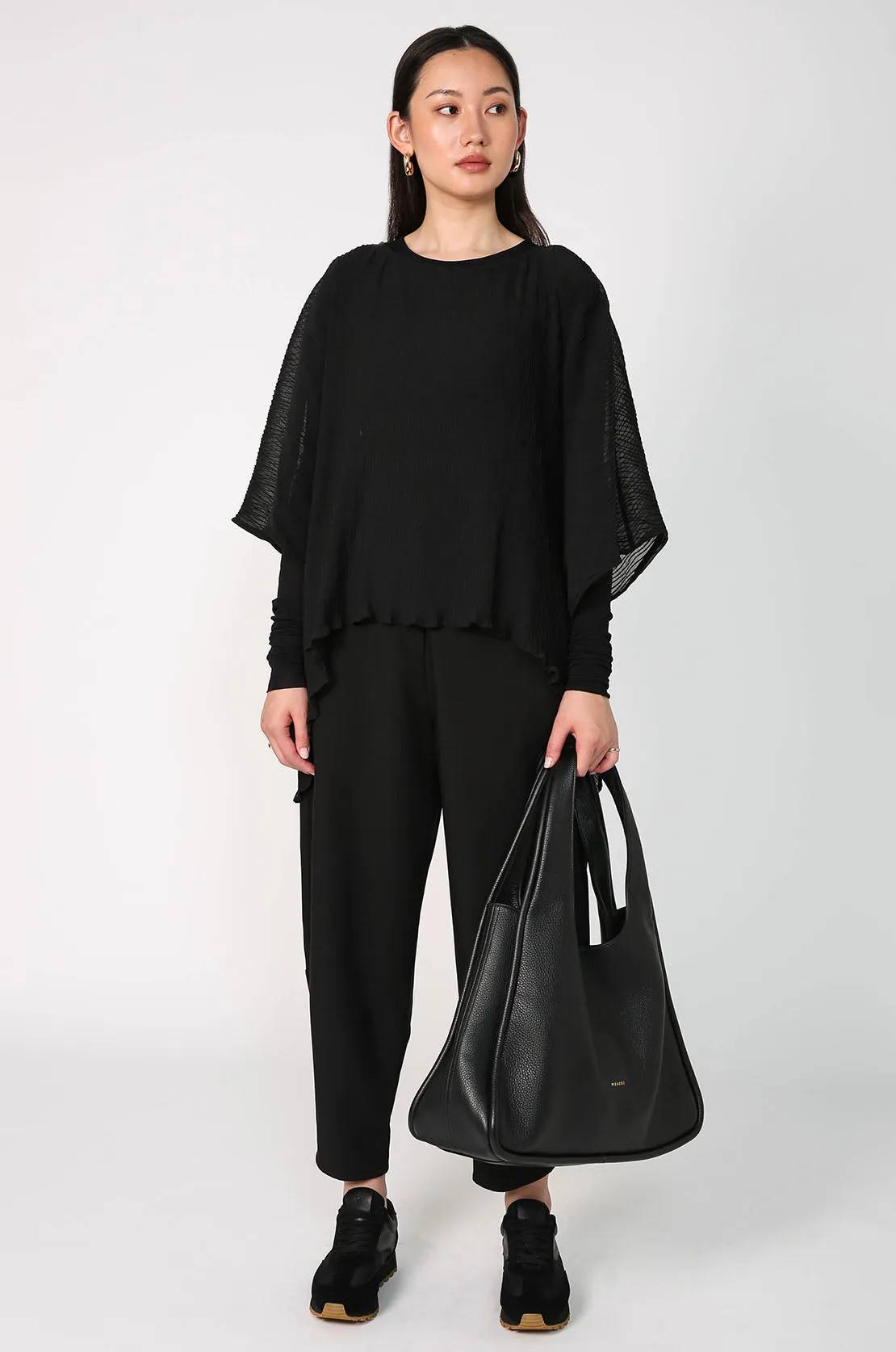 caped layer / black