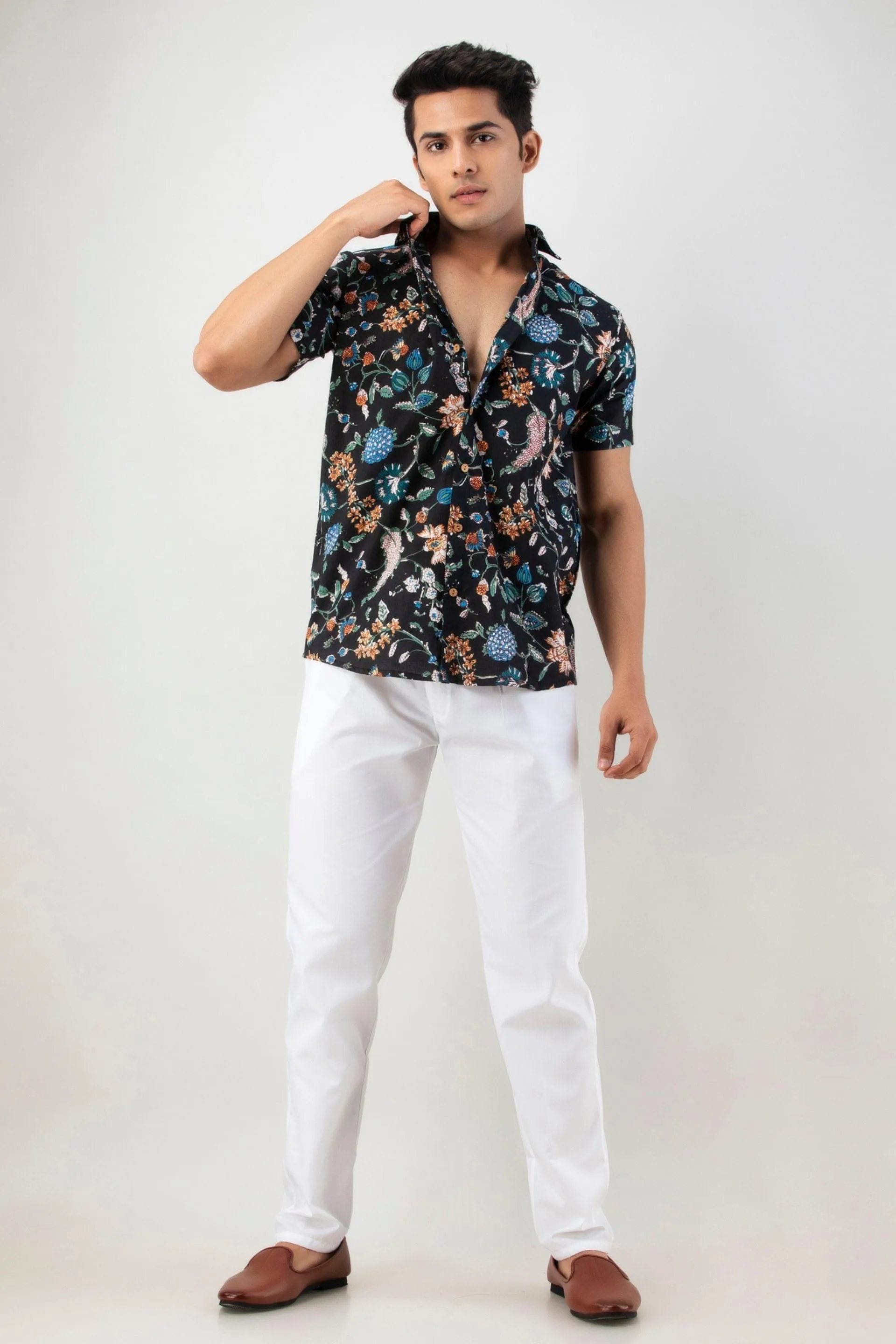 Firangi Yarn Black Chintz Art Printed Cotton Floral Shirt For Men - Half Sleeves, White