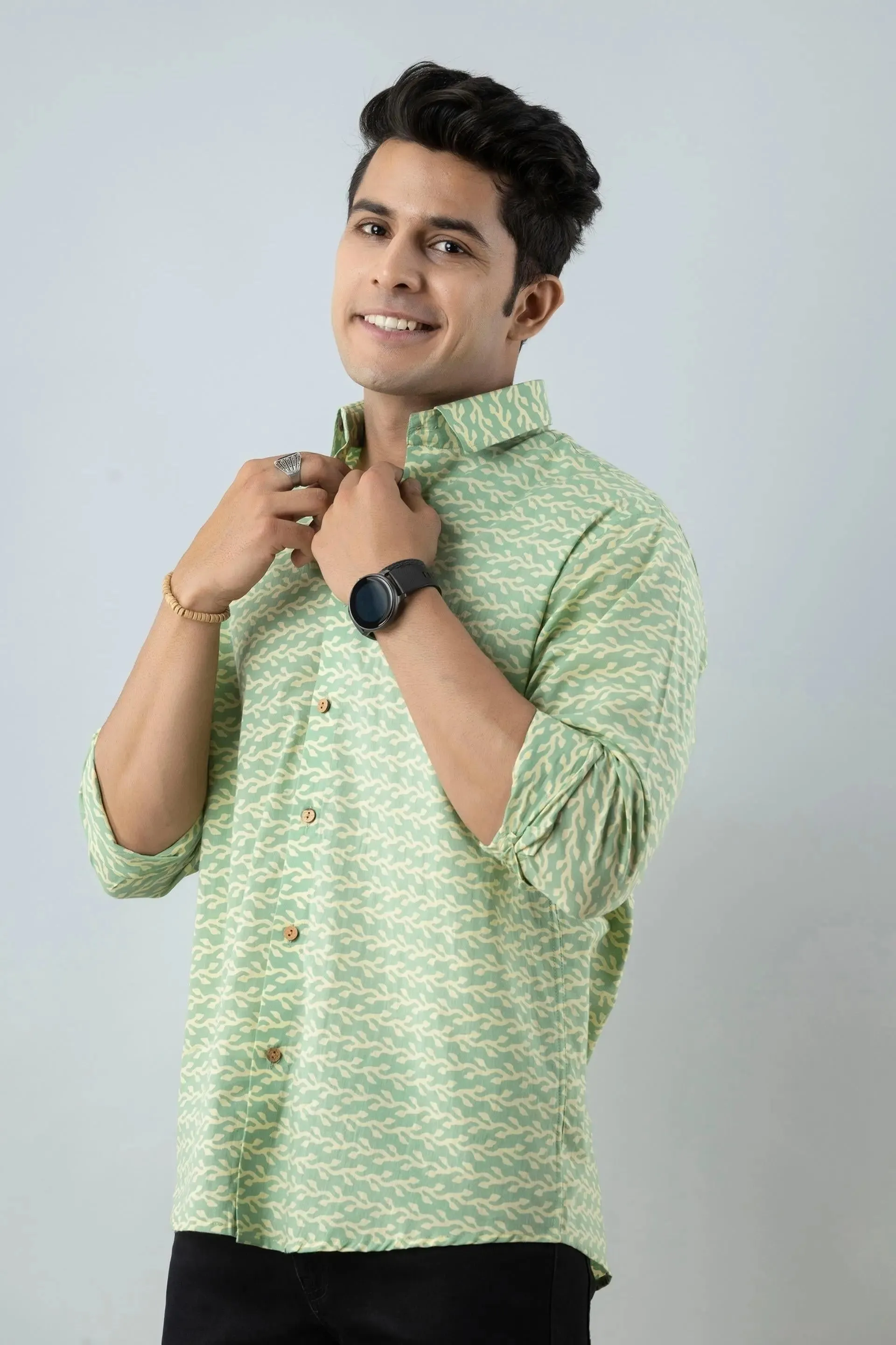 Firangi Yarn Ethnic Block Printed Shirt For Men- Full Sleeves In Pastel Green
