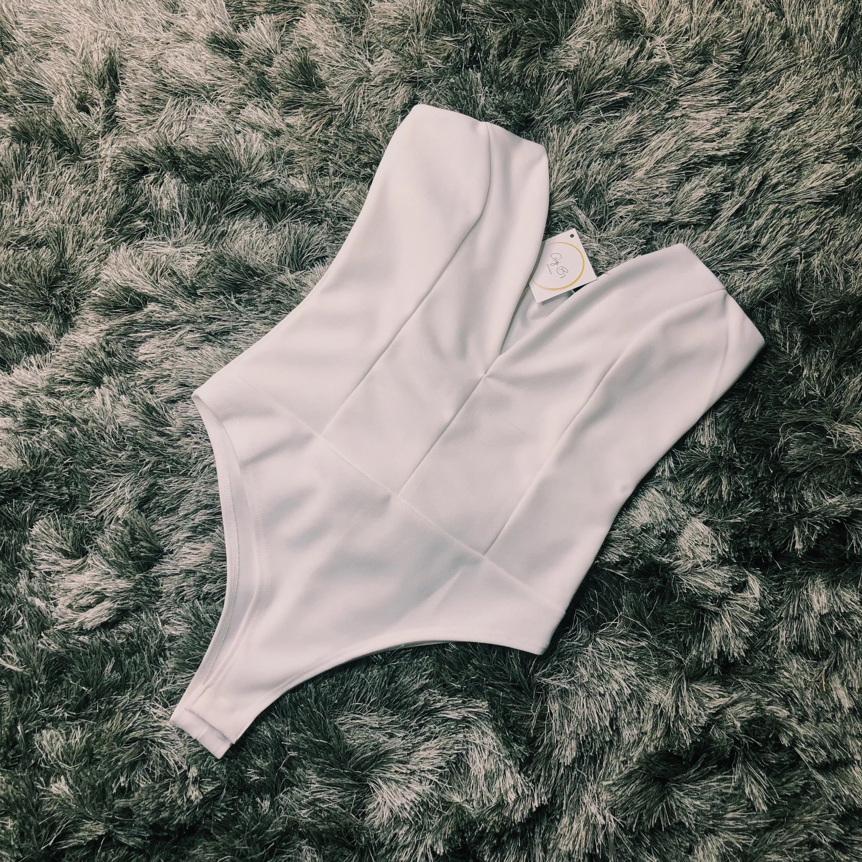 Khloe Dip Bodysuit (White)