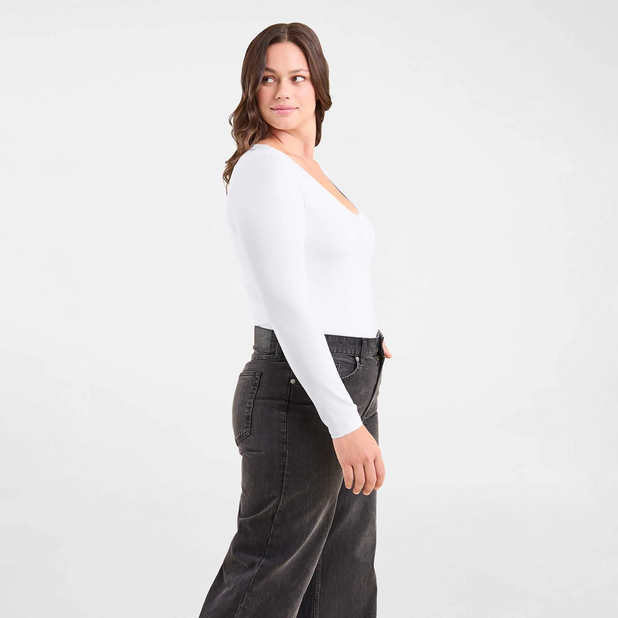Long Sleeve Scoop Neck Bodysuit | White