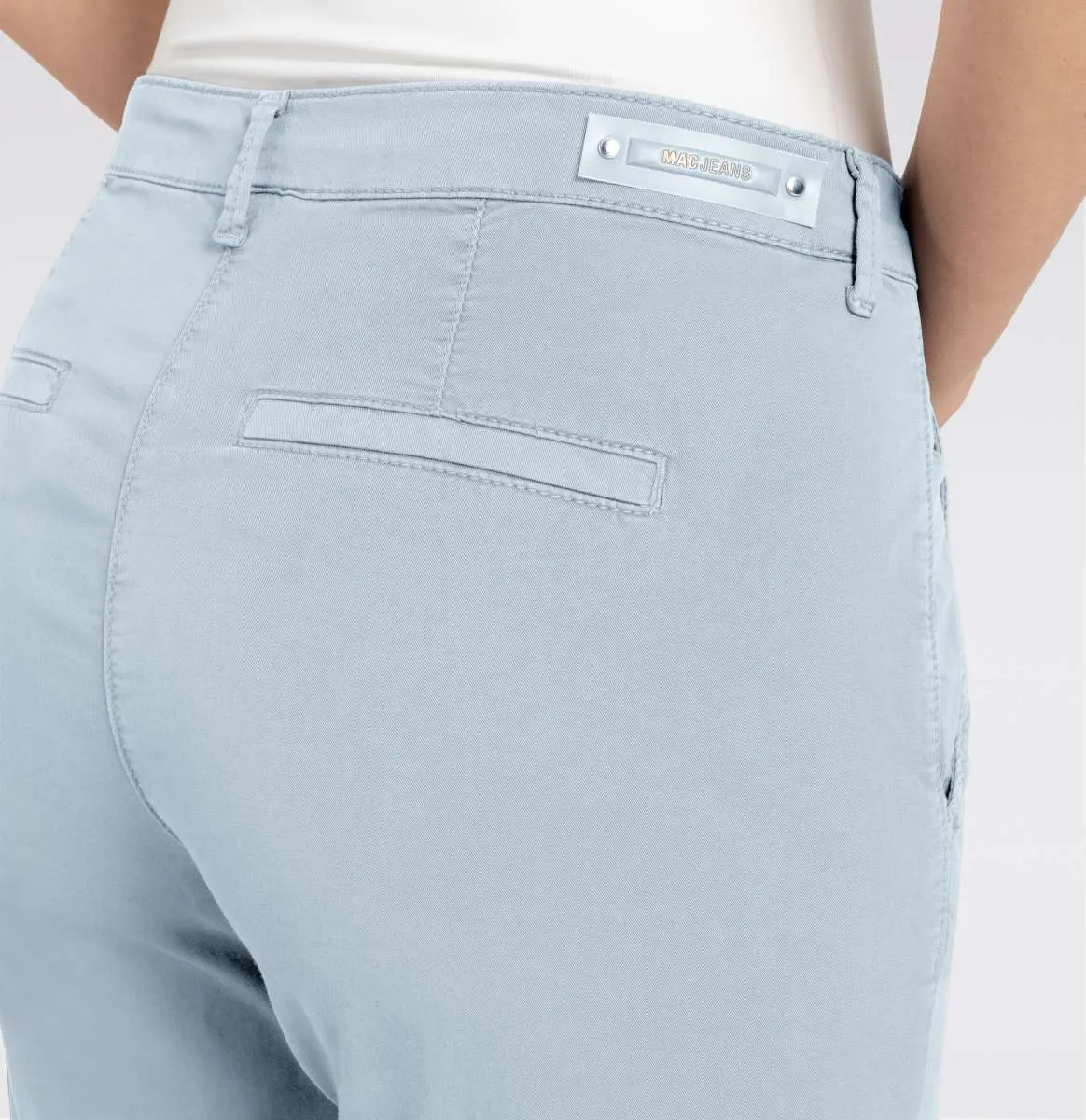 MAC WOMEN'S TURN UP CHINO - ICE BLUE
