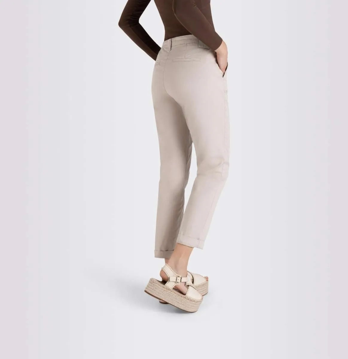 MAC WOMEN'S TURN UP CHINO - IVORY