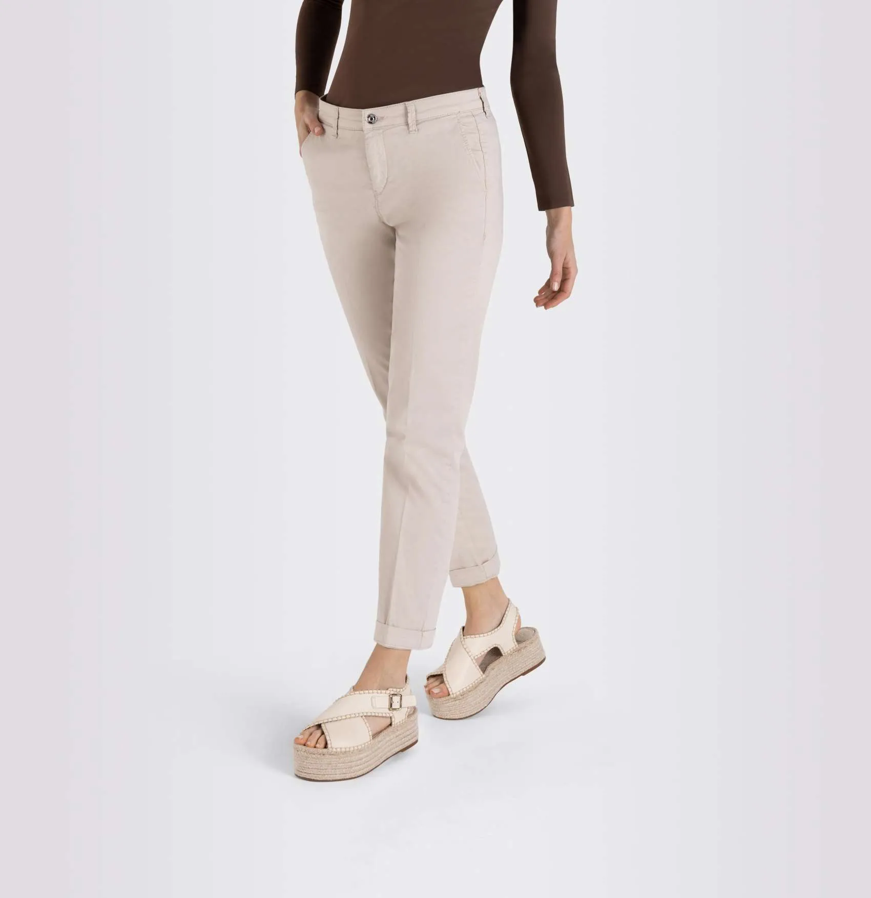 MAC WOMEN'S TURN UP CHINO - IVORY