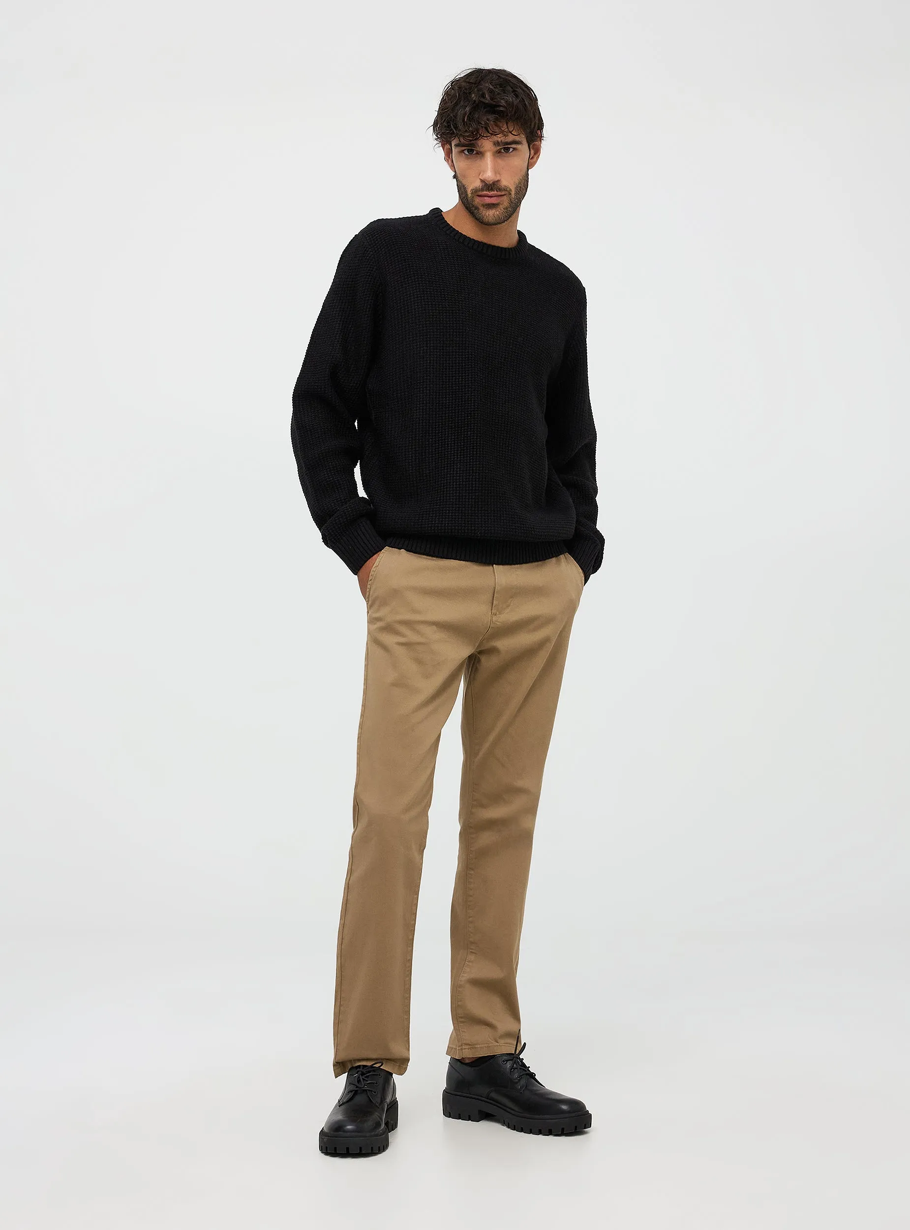 Man Long pants