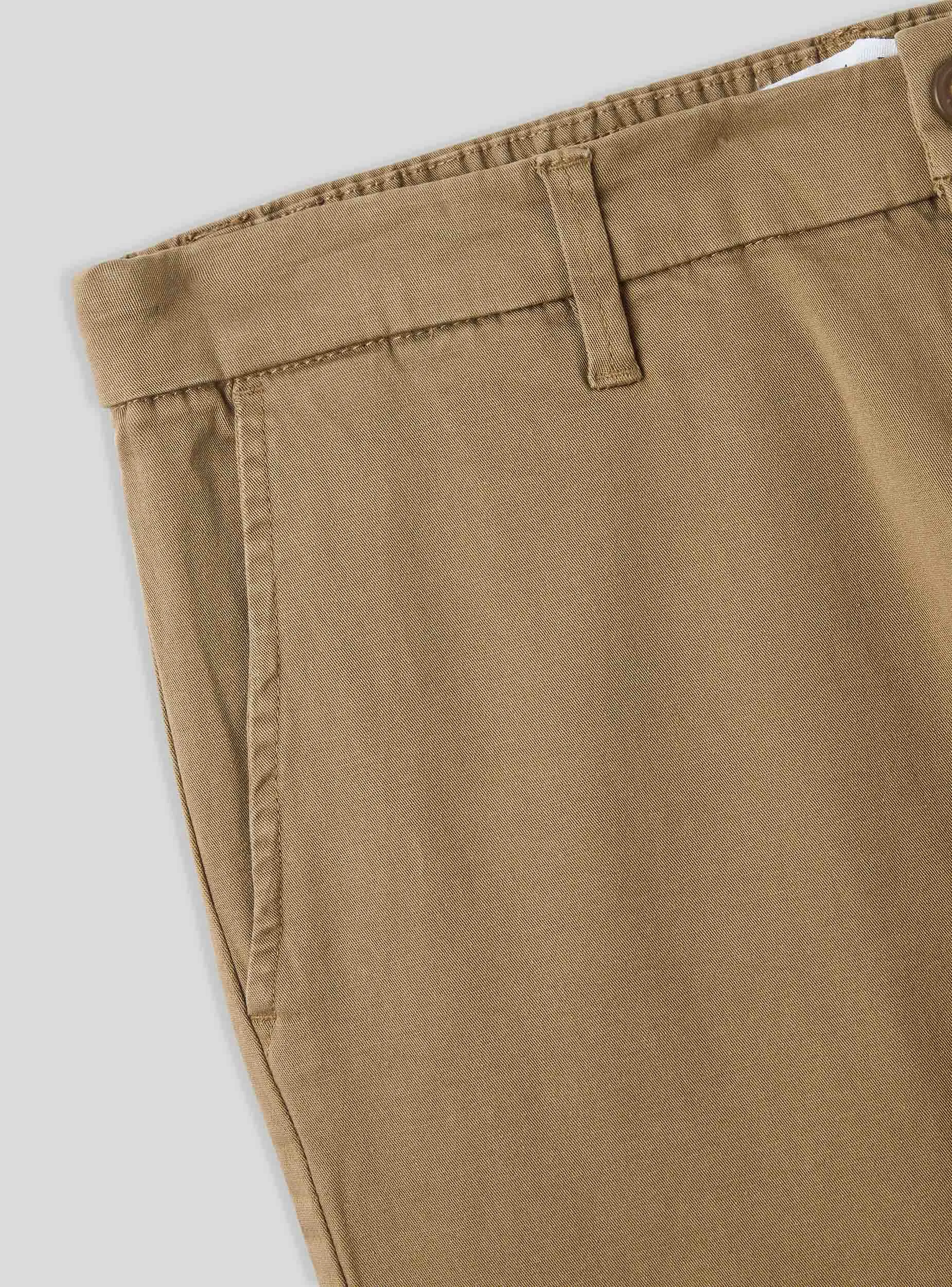 Man Long pants