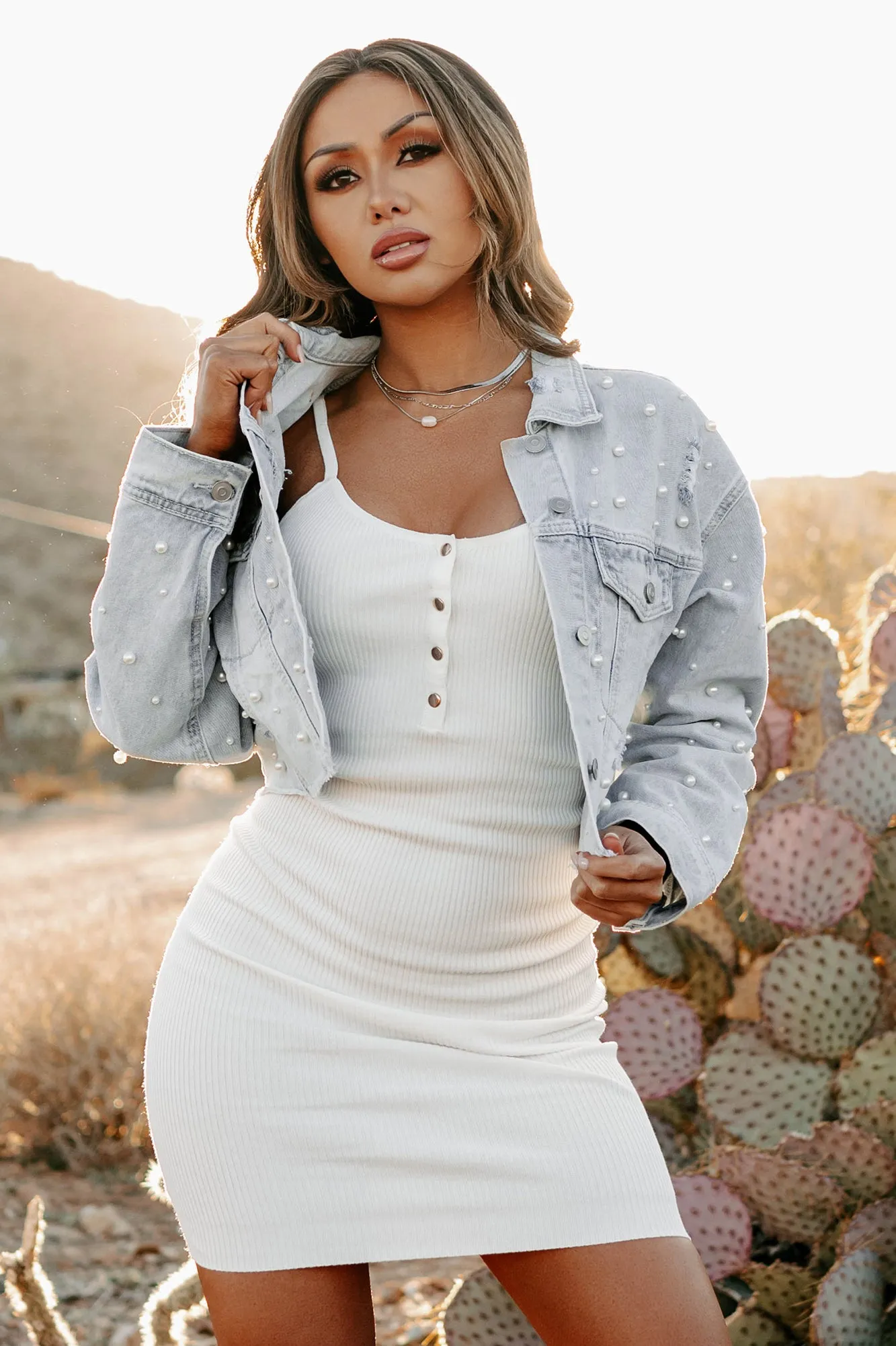 Pretty As A Pearl Pearl Embellished Cropped Denim Jacket (Light)