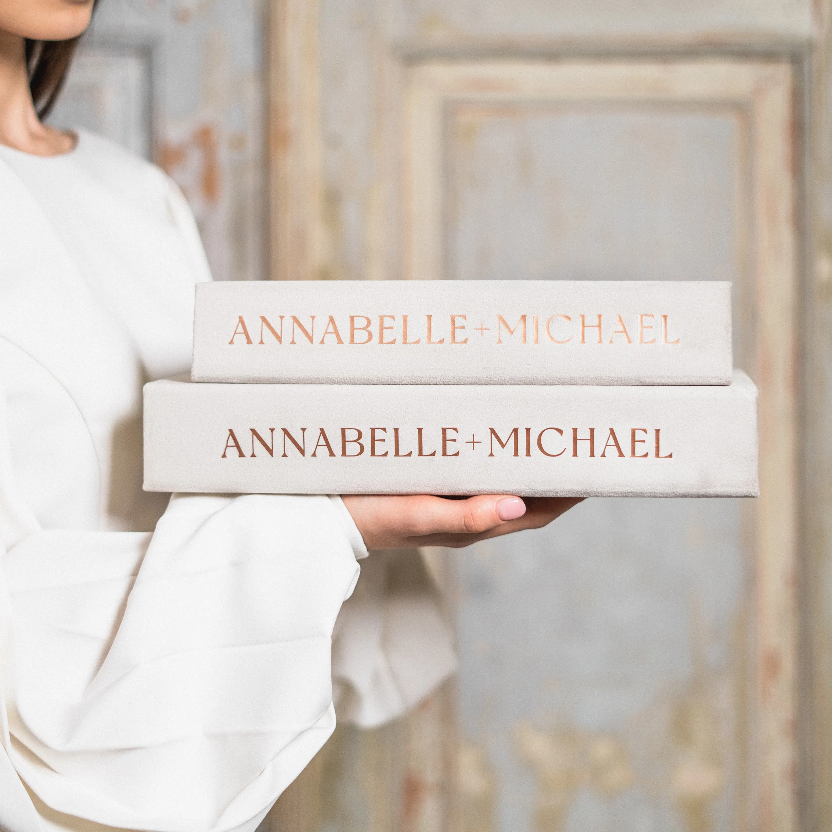 Silky White   Real Gold | Guest Book ♡
