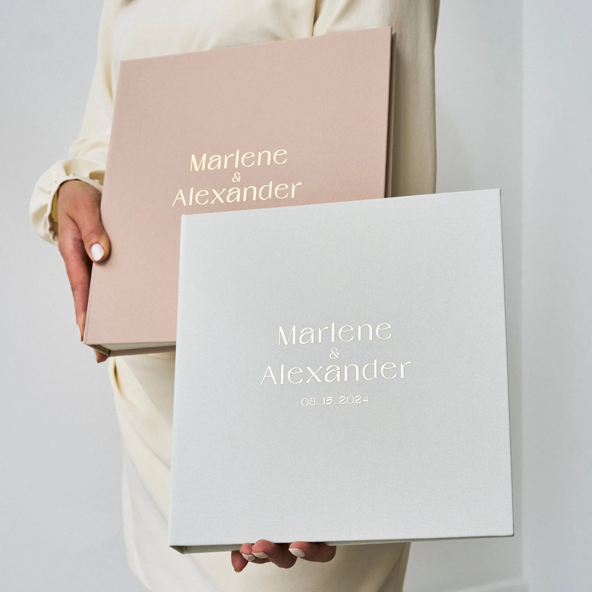 Silky White   Real Gold | Guest Book