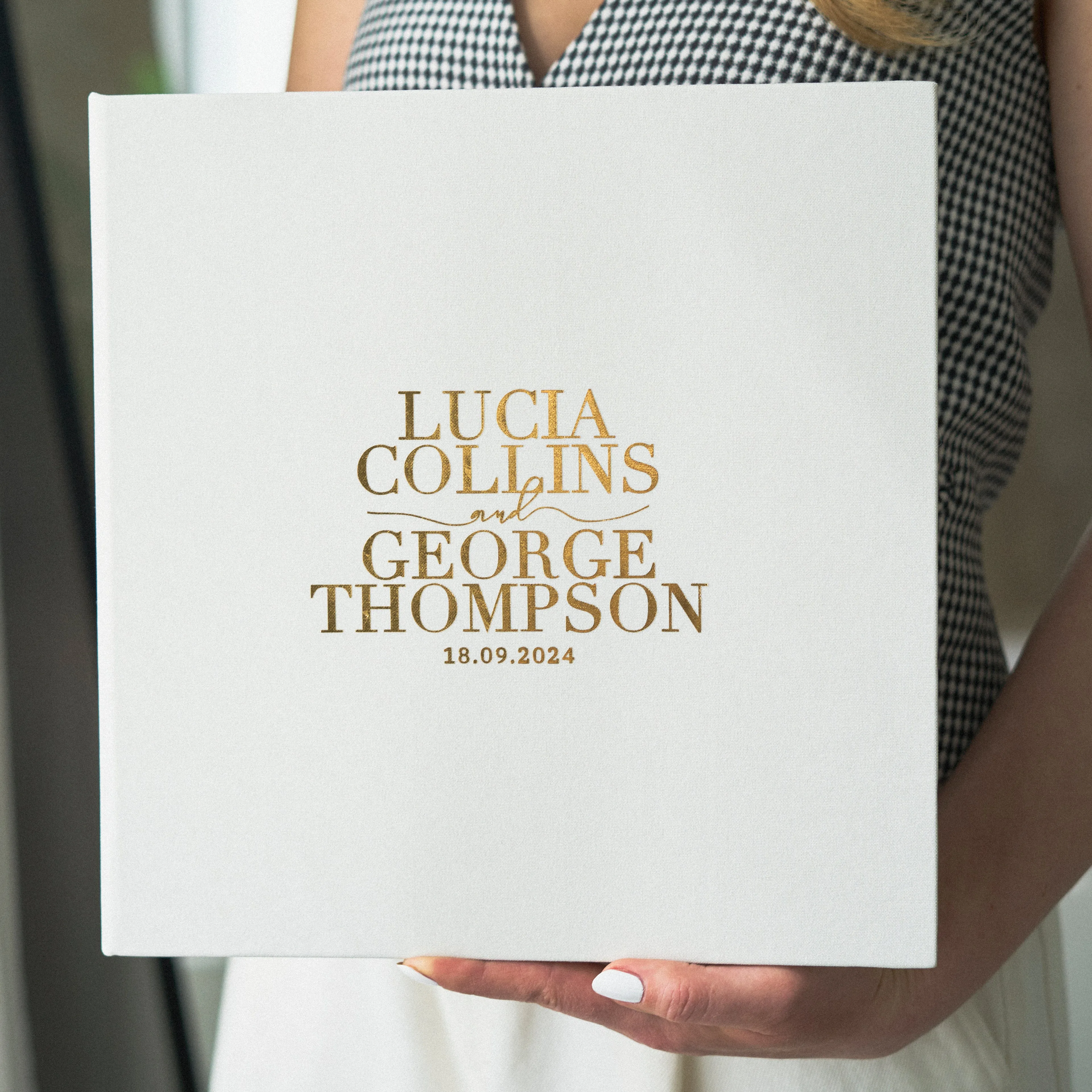 Silky White   Real Gold | Guest Book
