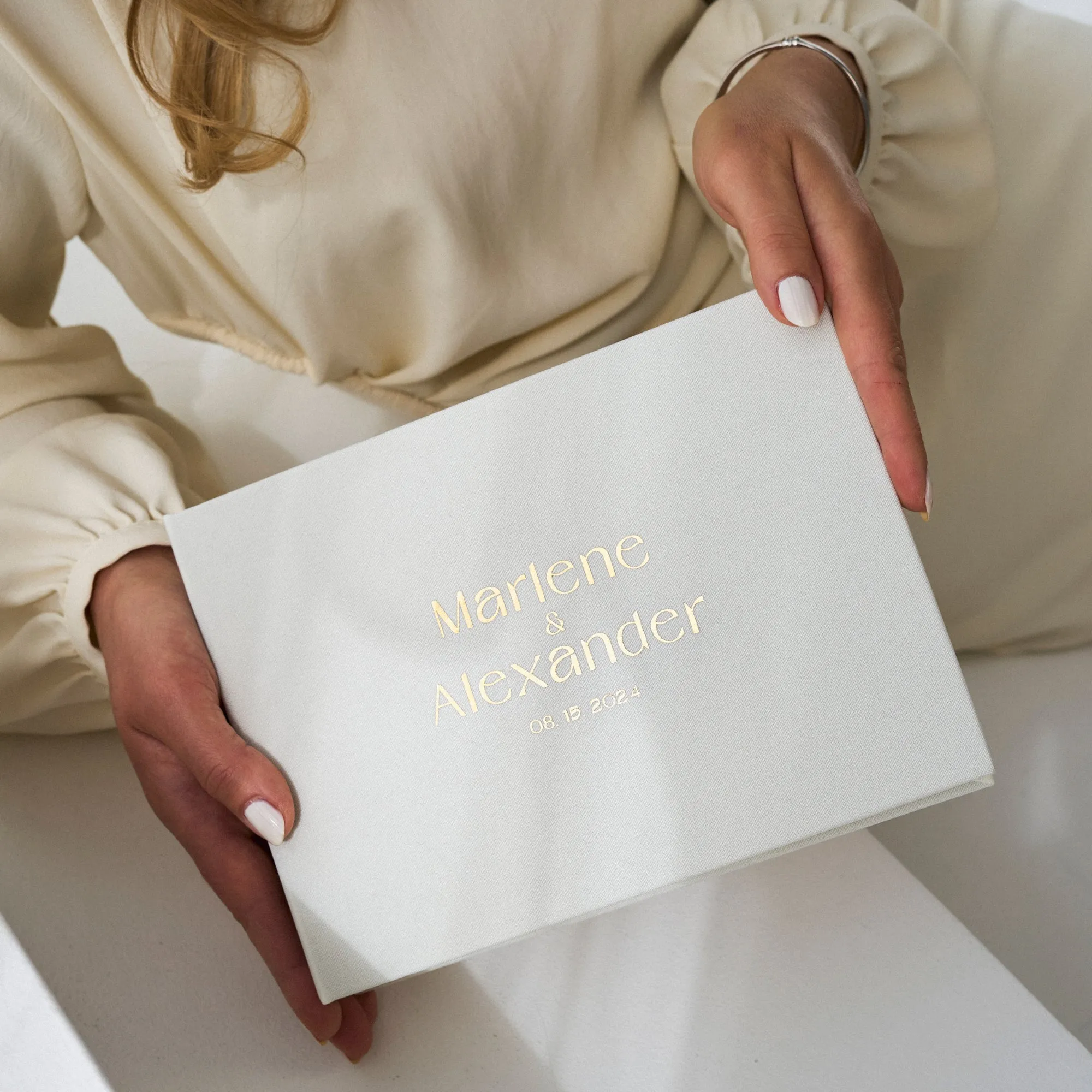 Silky White   Real Gold | Guest Book
