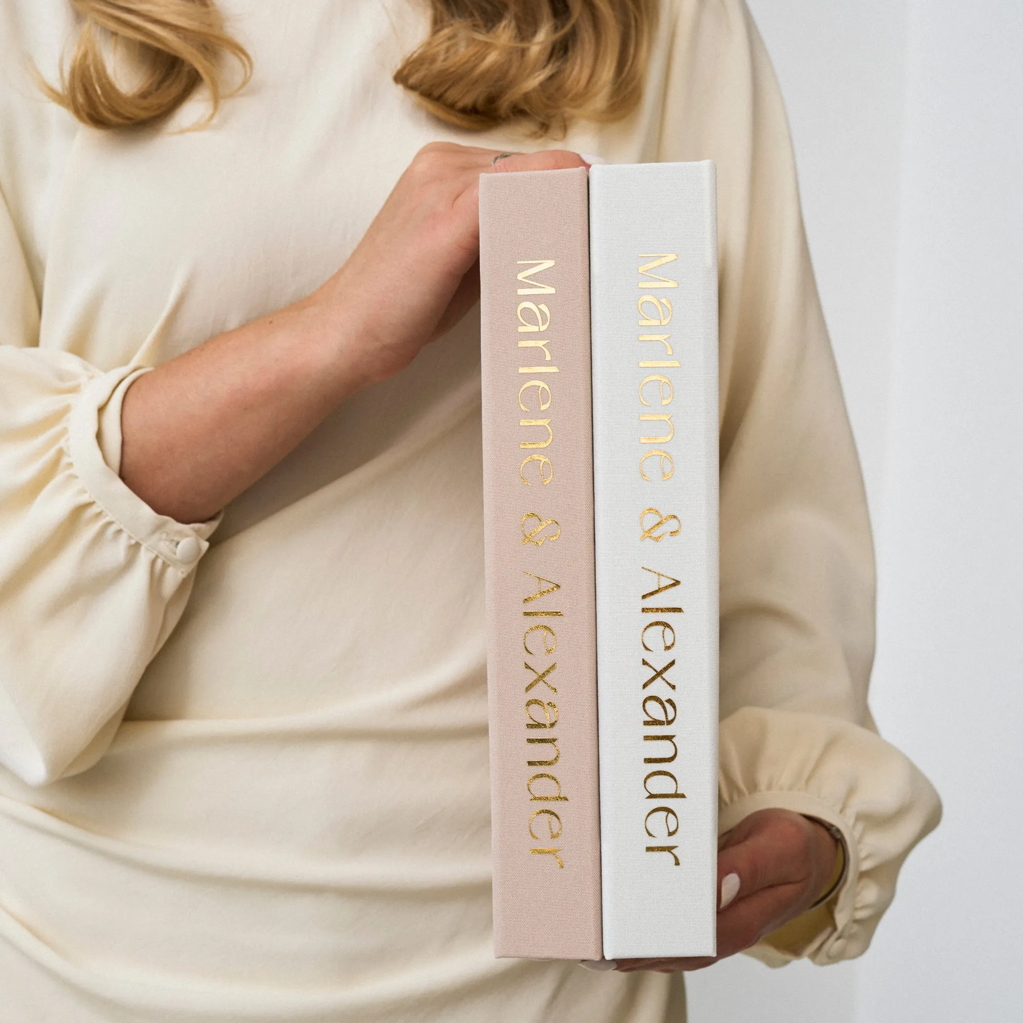 Silky White   Real Gold | Guest Book