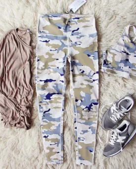 Sporty Gym Leggings in Camo