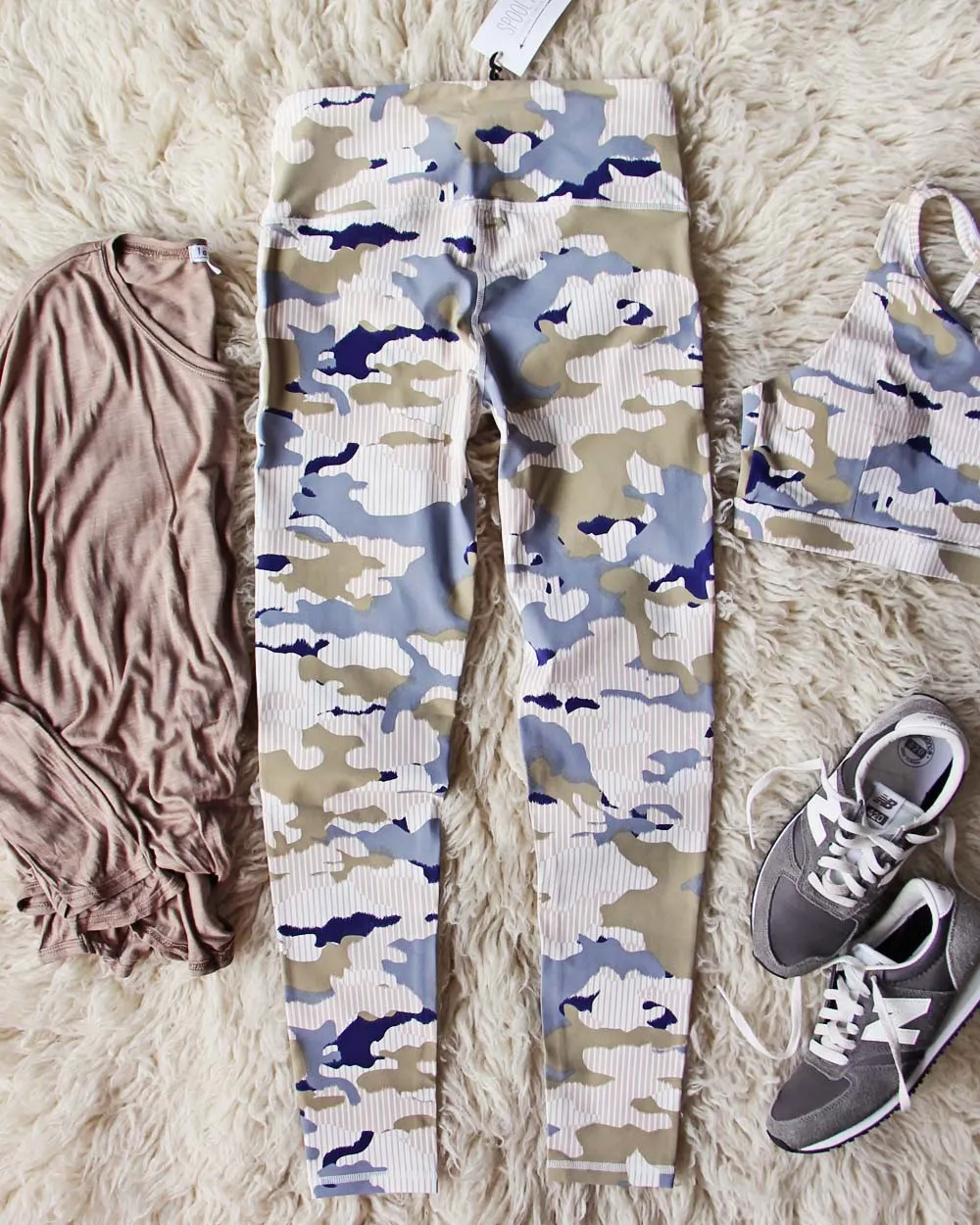 Sporty Gym Leggings in Camo