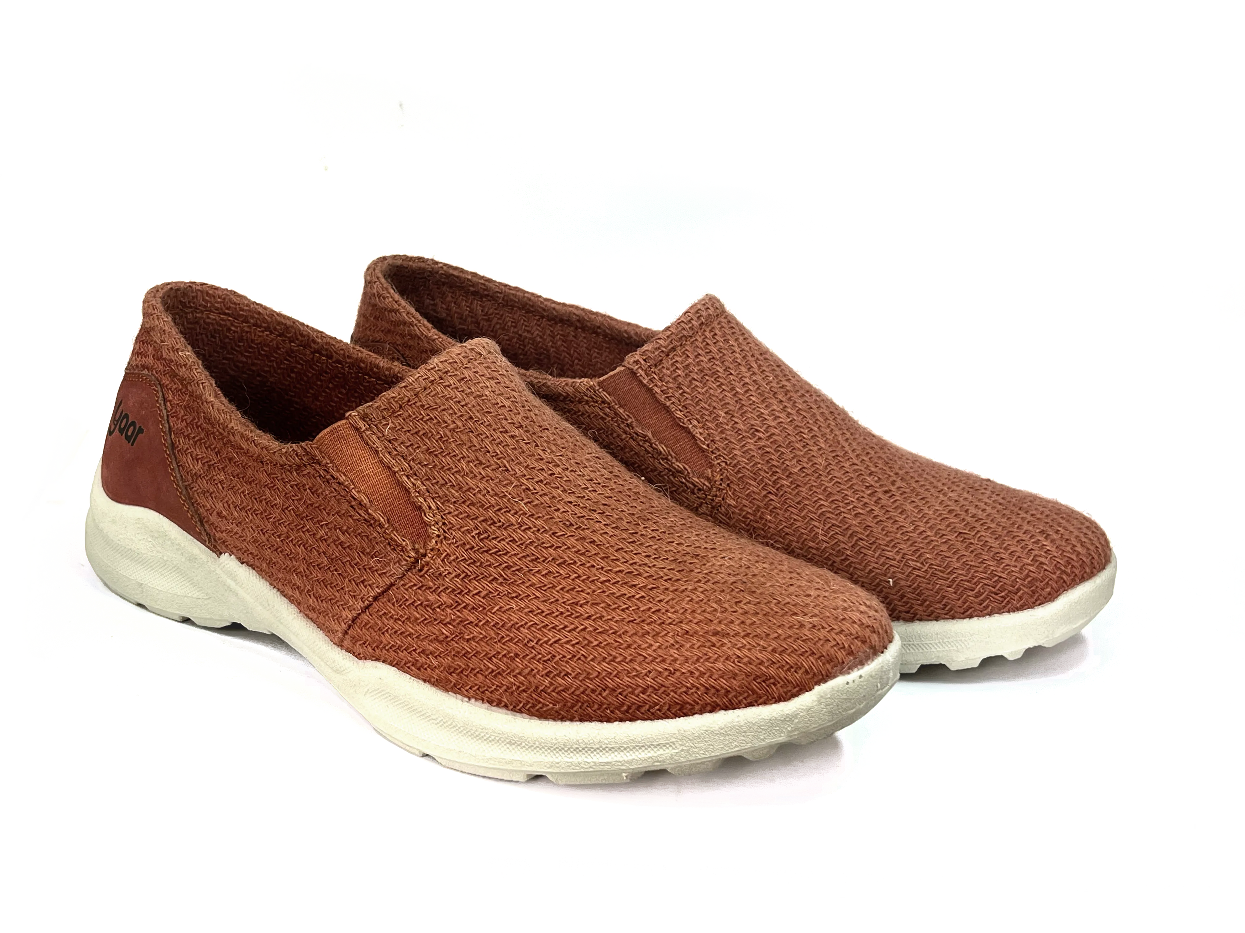 yaar - Rust - Urban Essentials