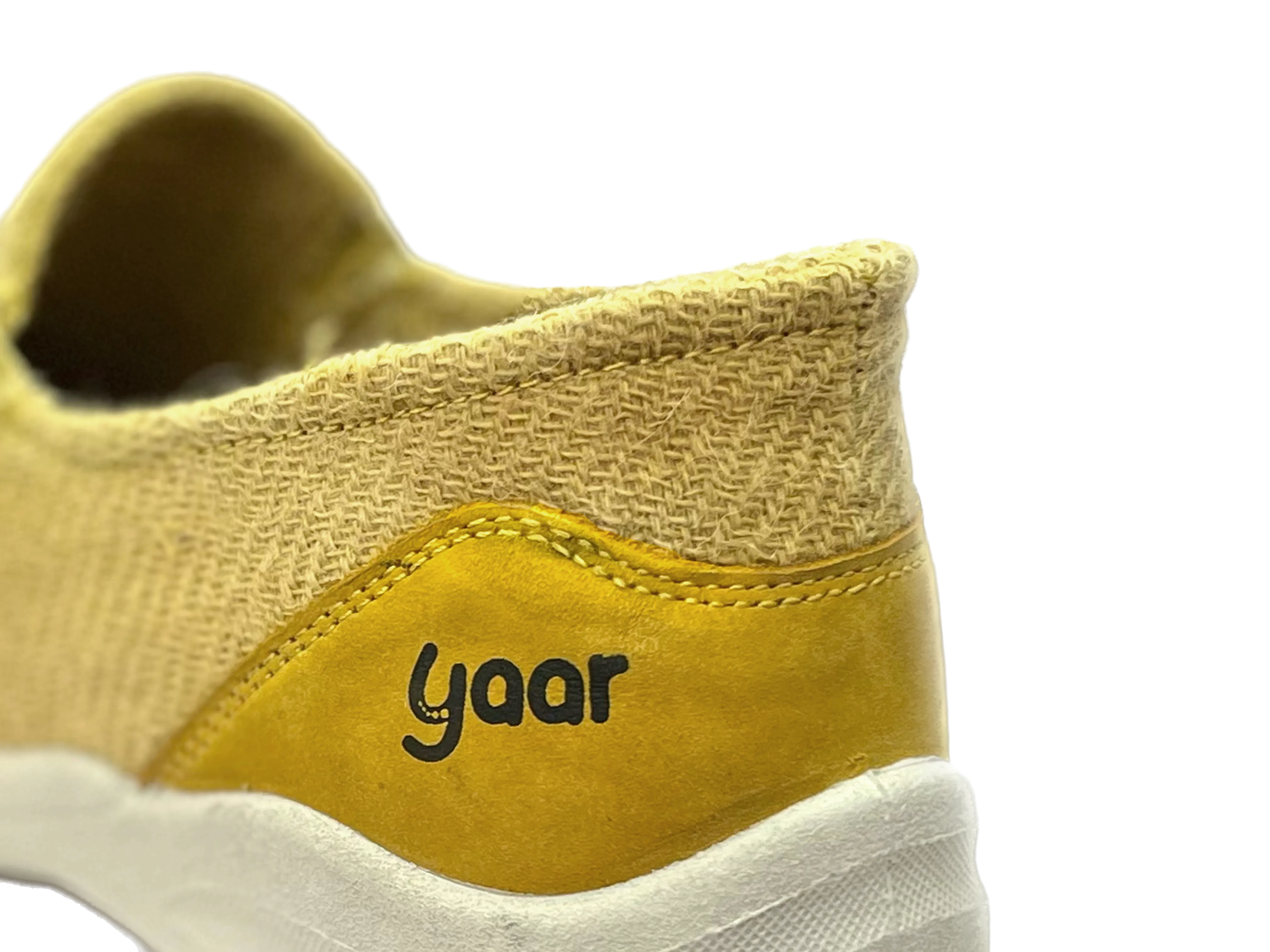 yaar - Rust - Urban Essentials