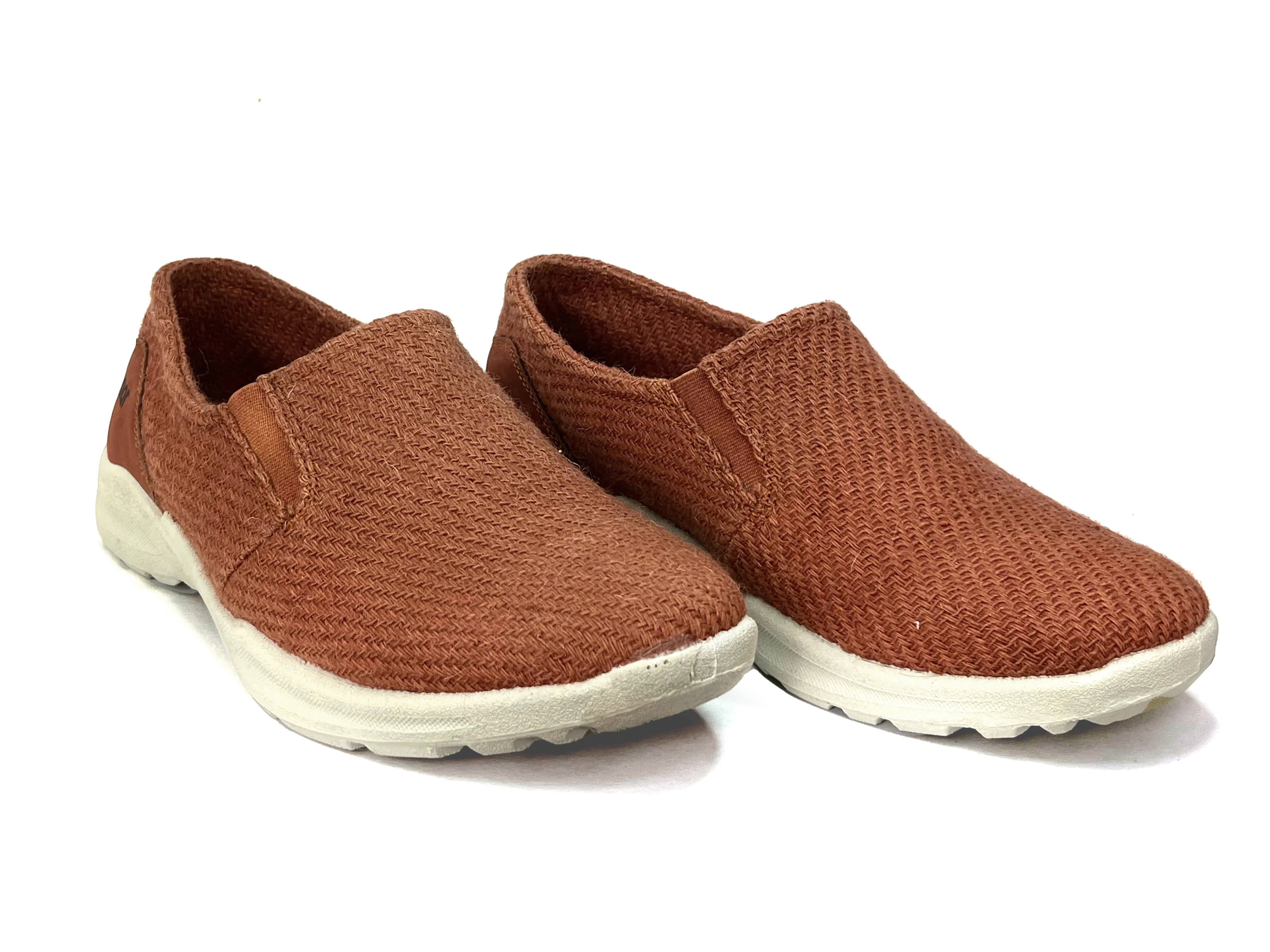 yaar - Rust - Urban Essentials